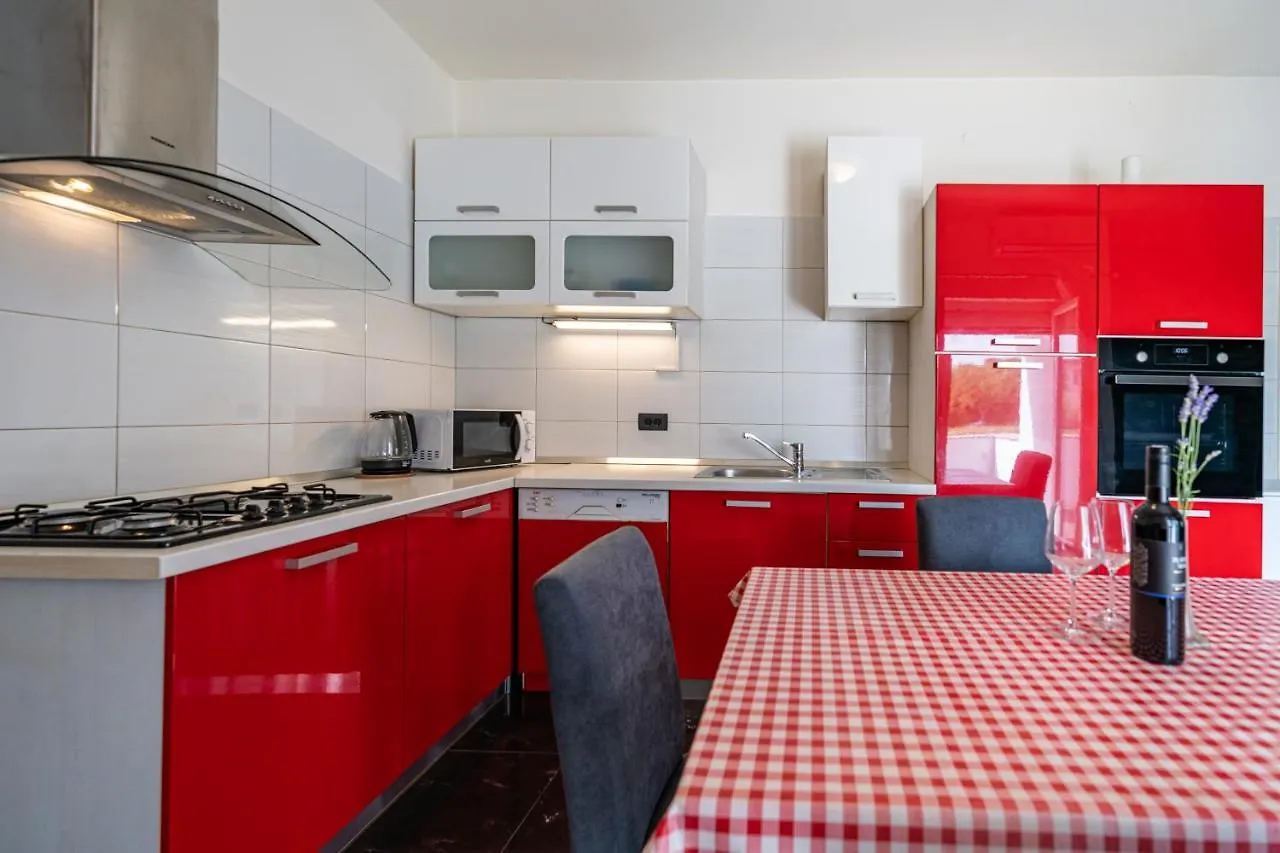 Apartment A & J Petrčane